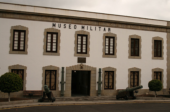 Военный музей в Санта-Крус